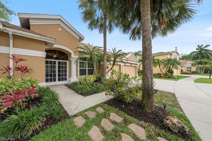 305  Spider Lily  LN, Naples, FL 34119