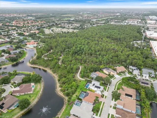 305  Spider Lily  LN, Naples, FL 34119