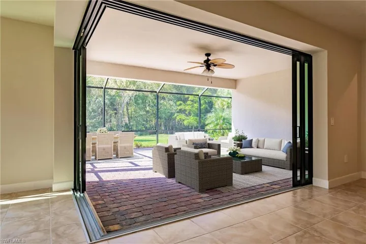 Virtually staged lanai