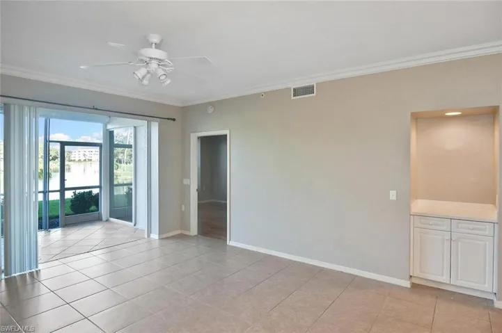 3860 Sawgrass Way 2615, Naples, Florida 34112