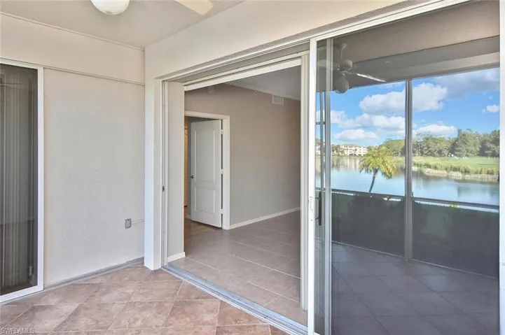 3860 Sawgrass Way 2615, Naples, Florida 34112