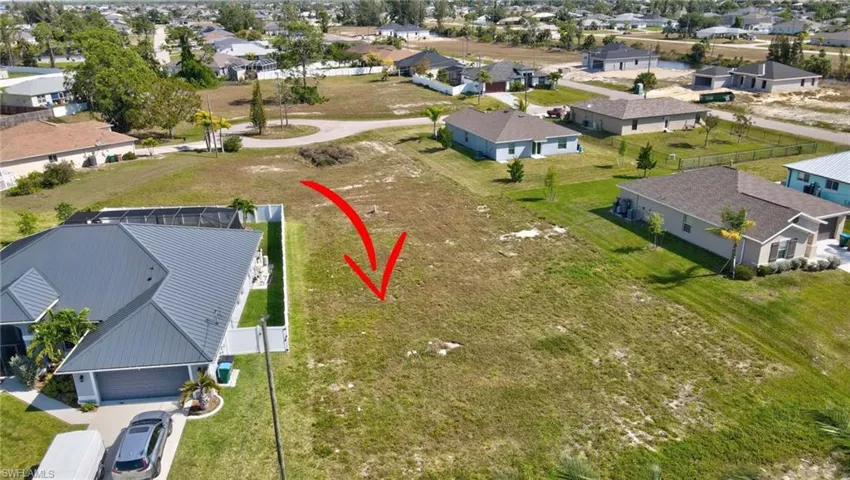1325 Ne 34th Ln, Cape Coral Fl 33909