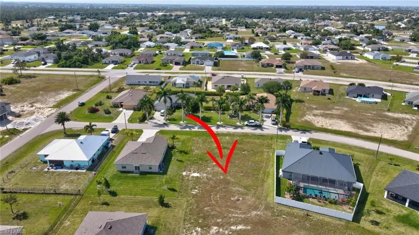 1325 Ne 34th Ln, Cape Coral Fl 33909