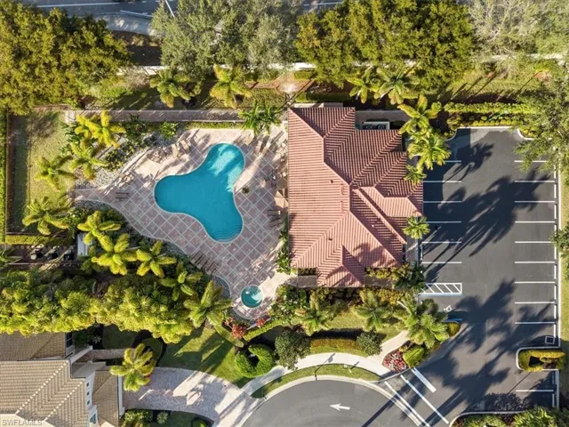 CLUBHOUSE and Community Pool