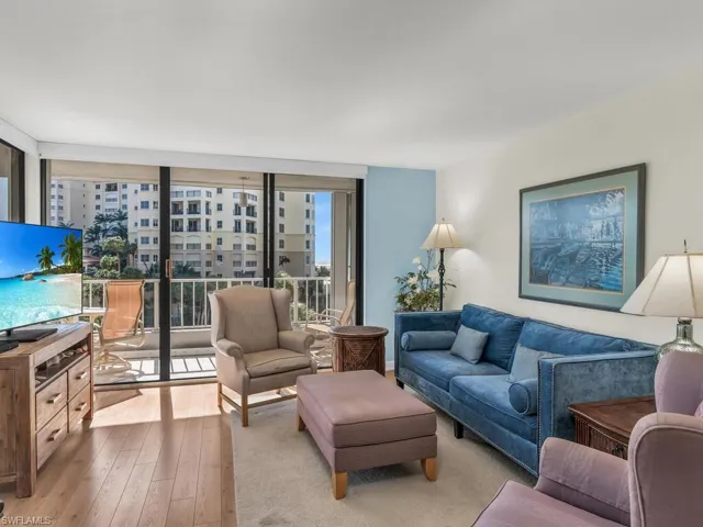 300 Collier Blvd 302, Marco Island, Florida 34145