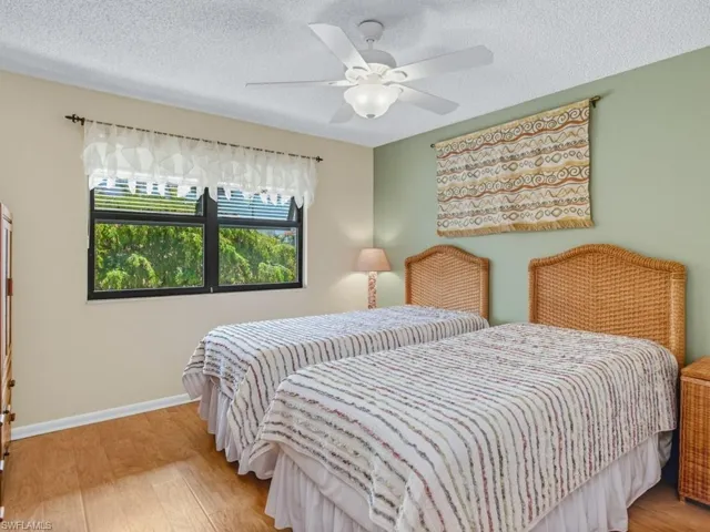 525 Seaview Ct M4, Marco Island, Florida 34145