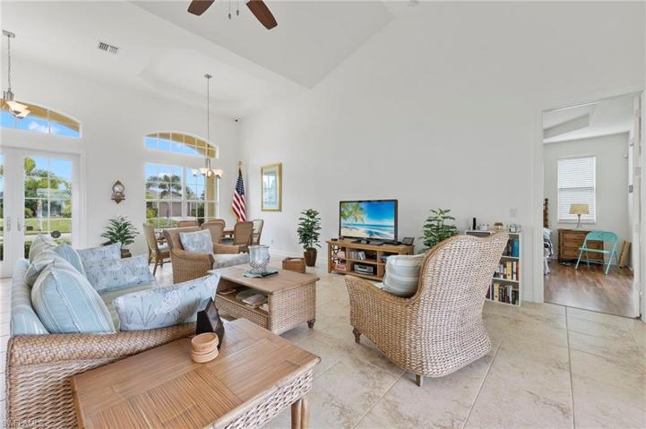The great room also offers lots of space in the dining area, perfect for entertaining.