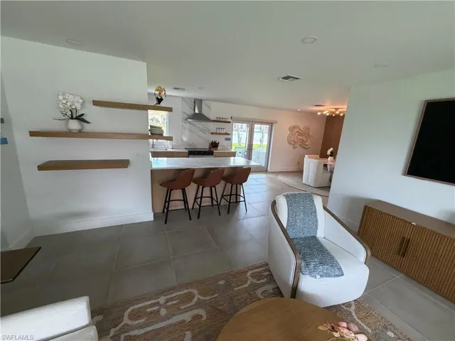 432 Oak Ave, Naples, Florida 34108