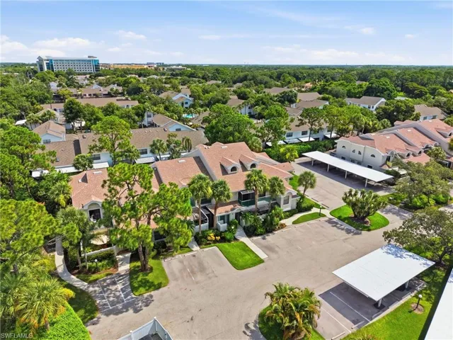 81 Emerald Woods Dr M3, Naples, Florida 34108