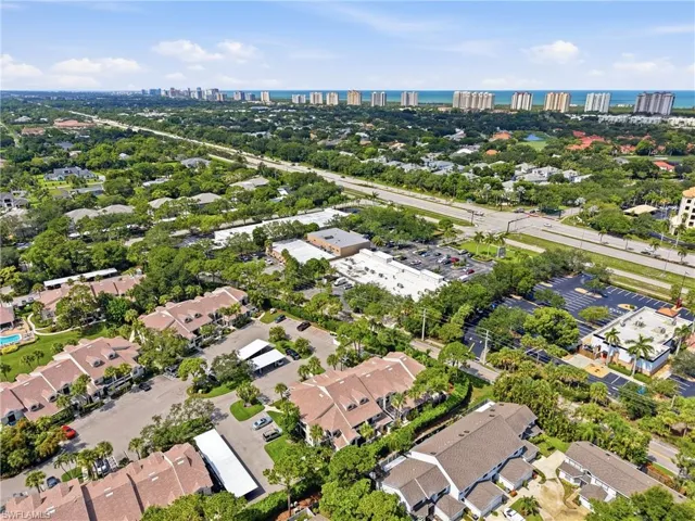 81 Emerald Woods Dr M3, Naples, Florida 34108