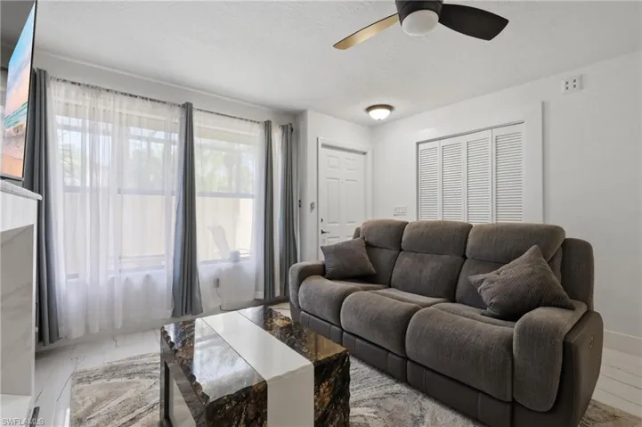 81 Emerald Woods Dr M3, Naples, Florida 34108