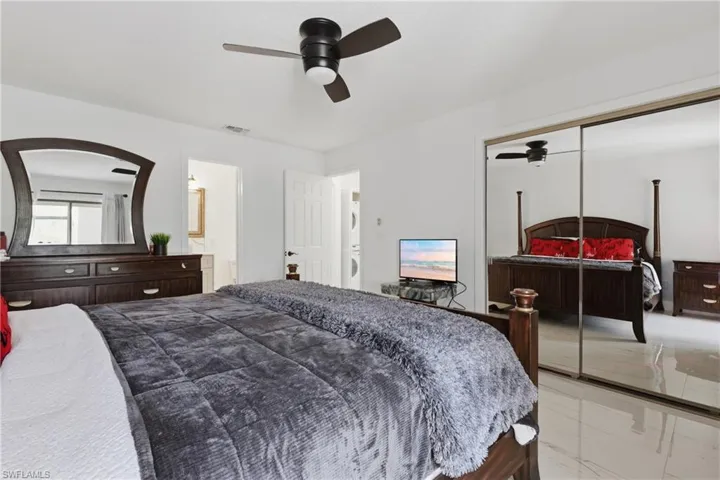 81 Emerald Woods Dr M3, Naples, Florida 34108
