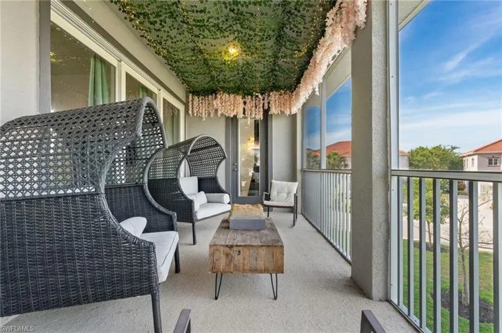12050  Santaluz  DR, Fort Myers, FL 33913