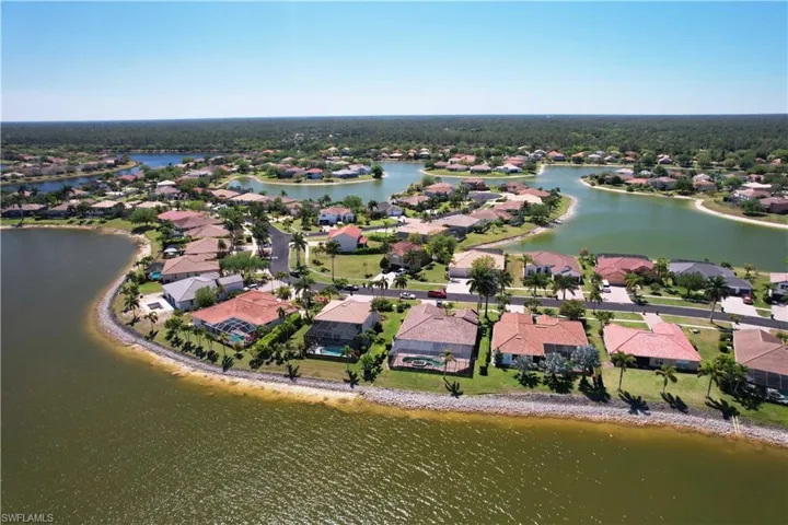 2202 Grove Dr, Naples, Florida 34120