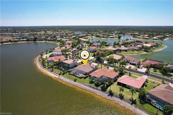 2202 Grove Dr, Naples, Florida 34120