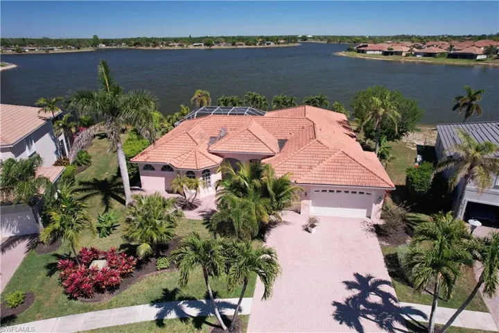 2202 Grove Dr, Naples, Florida 34120