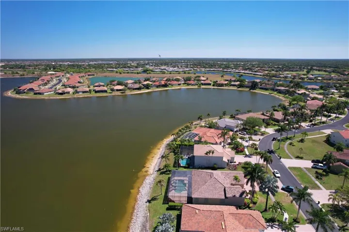 2202 Grove Dr, Naples, Florida 34120
