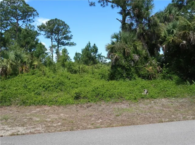 638 Glenquist Ave S, Lehigh Acres, Florida 33974