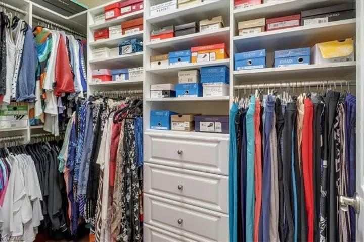 View of walk in closet