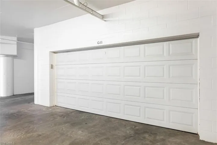 2 car garage on 2nd level