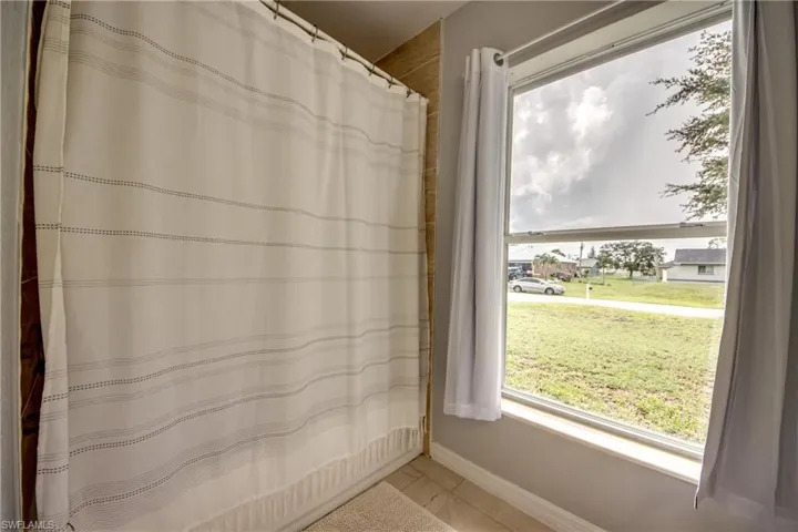 625 Sw 11th Ter, Cape Coral, Florida 33991