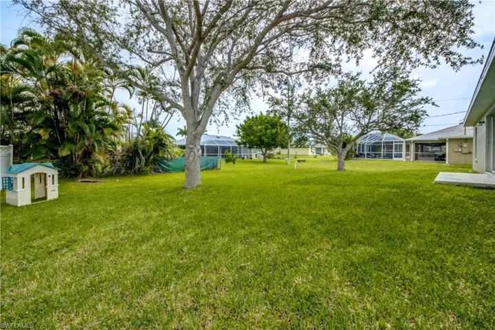 625 Sw 11th Ter, Cape Coral, Florida 33991