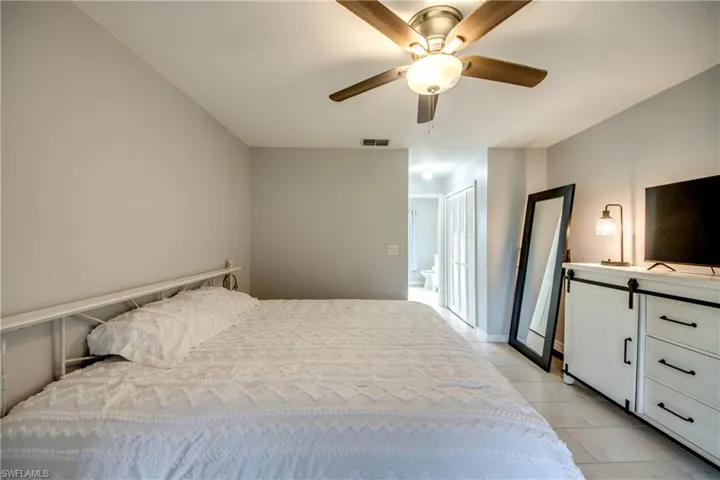 625 Sw 11th Ter, Cape Coral, Florida 33991