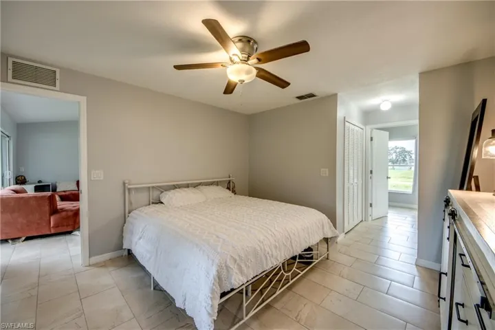 625 Sw 11th Ter, Cape Coral, Florida 33991
