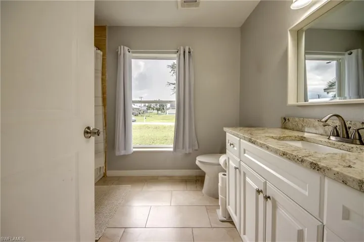 625 Sw 11th Ter, Cape Coral, Florida 33991