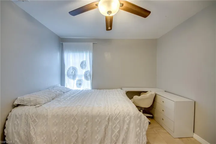 625 Sw 11th Ter, Cape Coral, Florida 33991