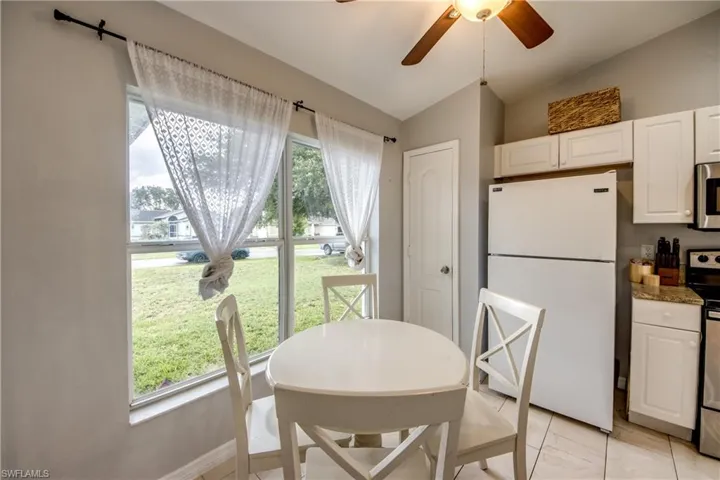 625 Sw 11th Ter, Cape Coral, Florida 33991
