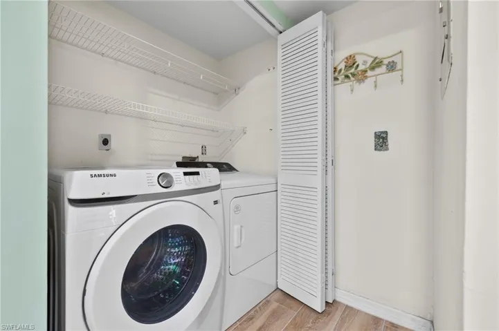 1st floor laundry