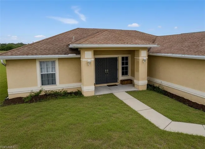 7018  Pilgrim  CT, Labelle, FL 33935