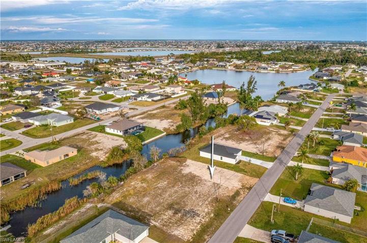 1441 NW 2nd ST, CAPE CORAL FL 33993