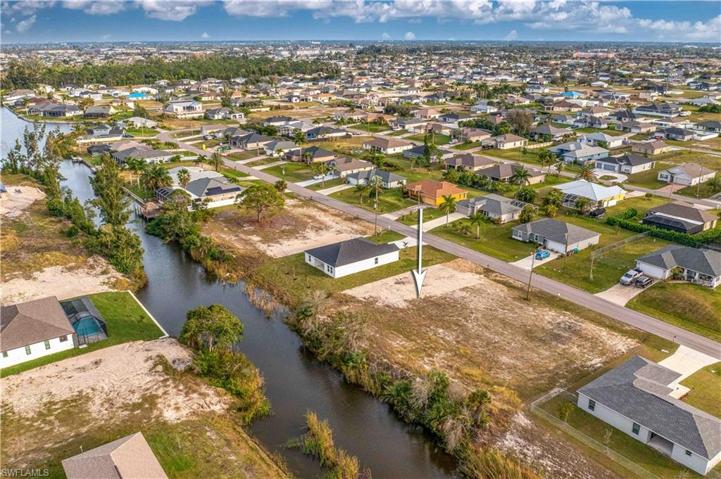1441 NW 2nd ST, CAPE CORAL FL 33993