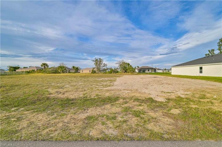 1441 NW 2nd ST, CAPE CORAL FL 33993