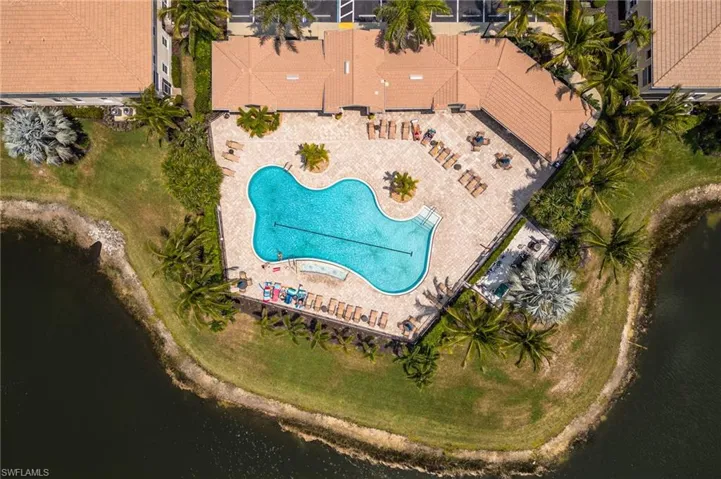 Bird's eye view of a pool area