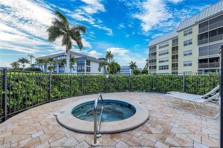 1011 Swallow Ave 105, Marco Island, Florida 34145
