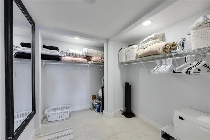 1011 Swallow Ave 105, Marco Island, Florida 34145