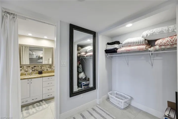 1011 Swallow Ave 105, Marco Island, Florida 34145