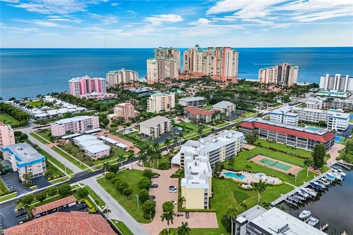 1011 Swallow Ave 105, Marco Island, Florida 34145
