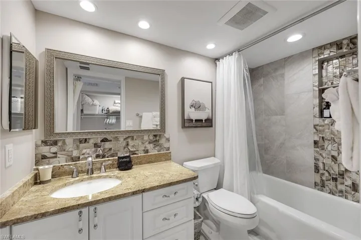 1011 Swallow Ave 105, Marco Island, Florida 34145