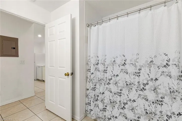 12340 Notting Hill Ln 23, Bonita Springs, Florida 34135