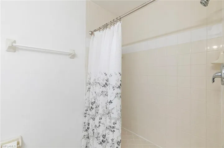 12340 Notting Hill Ln 23, Bonita Springs, Florida 34135