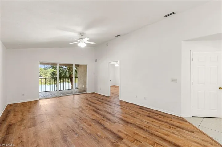 12340 Notting Hill Ln 23, Bonita Springs, Florida 34135