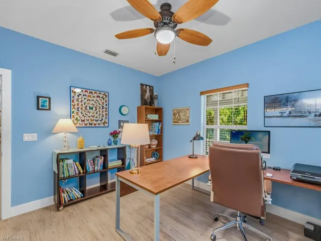 2023 Mills Ln, Naples, Florida 34112