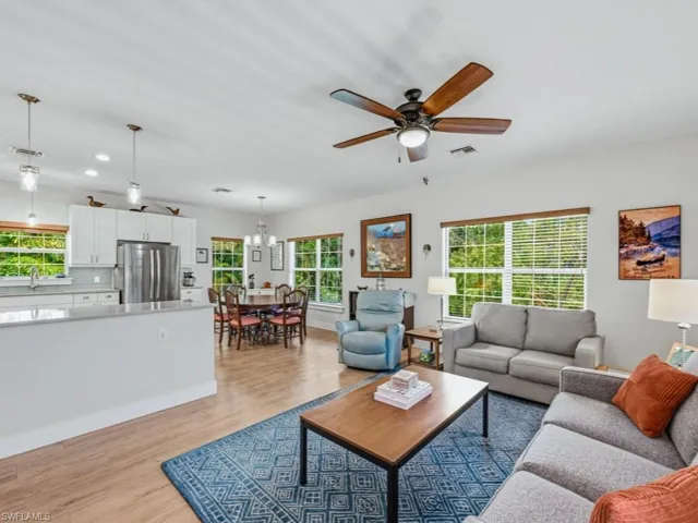 2023 Mills Ln, Naples, Florida 34112