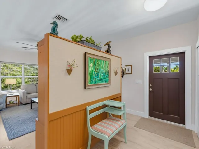 2023 Mills Ln, Naples, Florida 34112