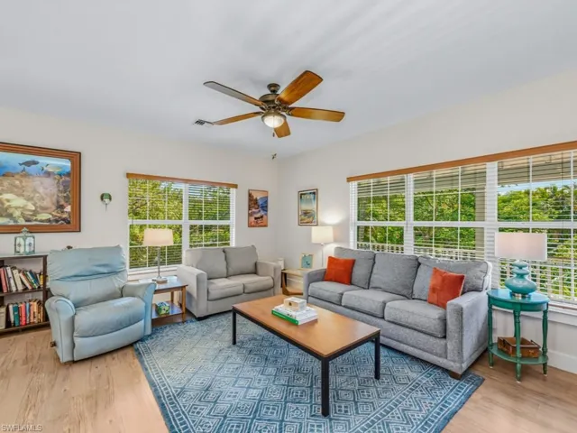 2023 Mills Ln, Naples, Florida 34112