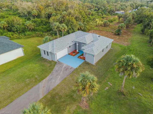 3730  40th SE AVE, Naples, FL 34117